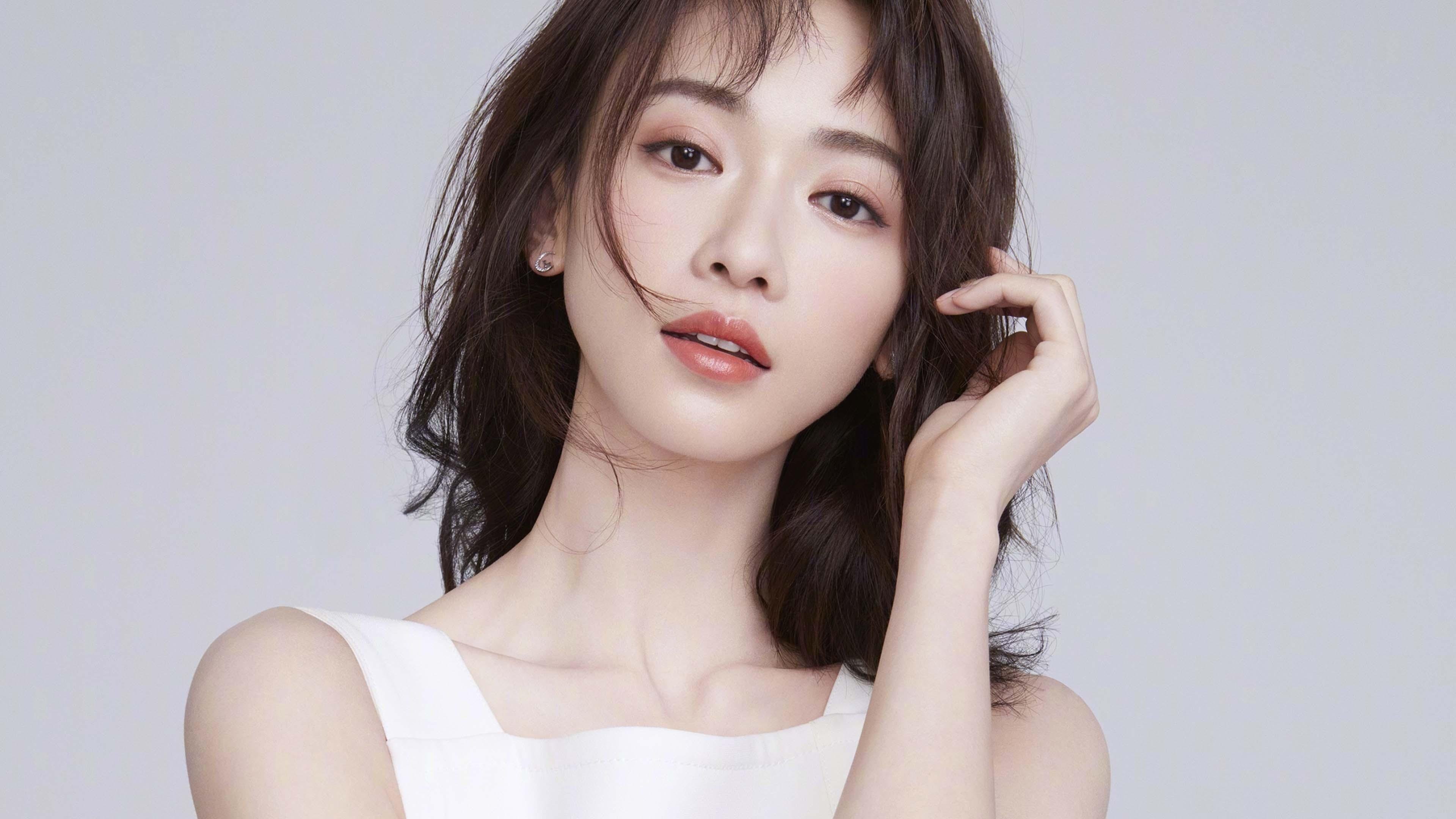 华体会手机在线-德甲龙争虎斗：拜仁与多特的冠军决战局势分析，拜仁vs多特哪个厉害