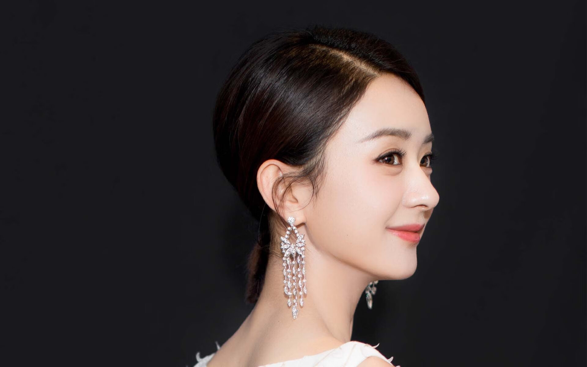 美洲杯创新的赛场环境设计,美洲杯奖杯设计