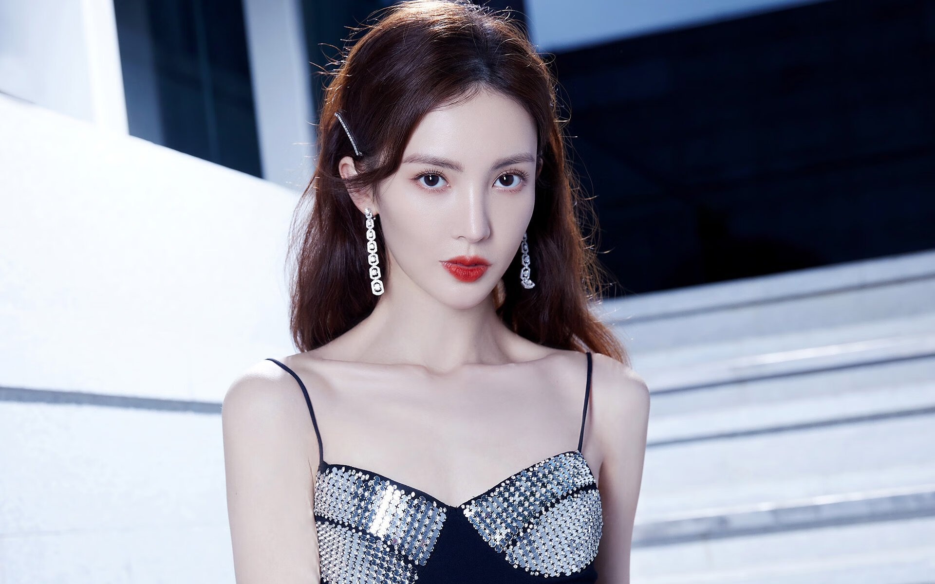 东莞大风天高空作业惊险一幕！，东莞高空坠落